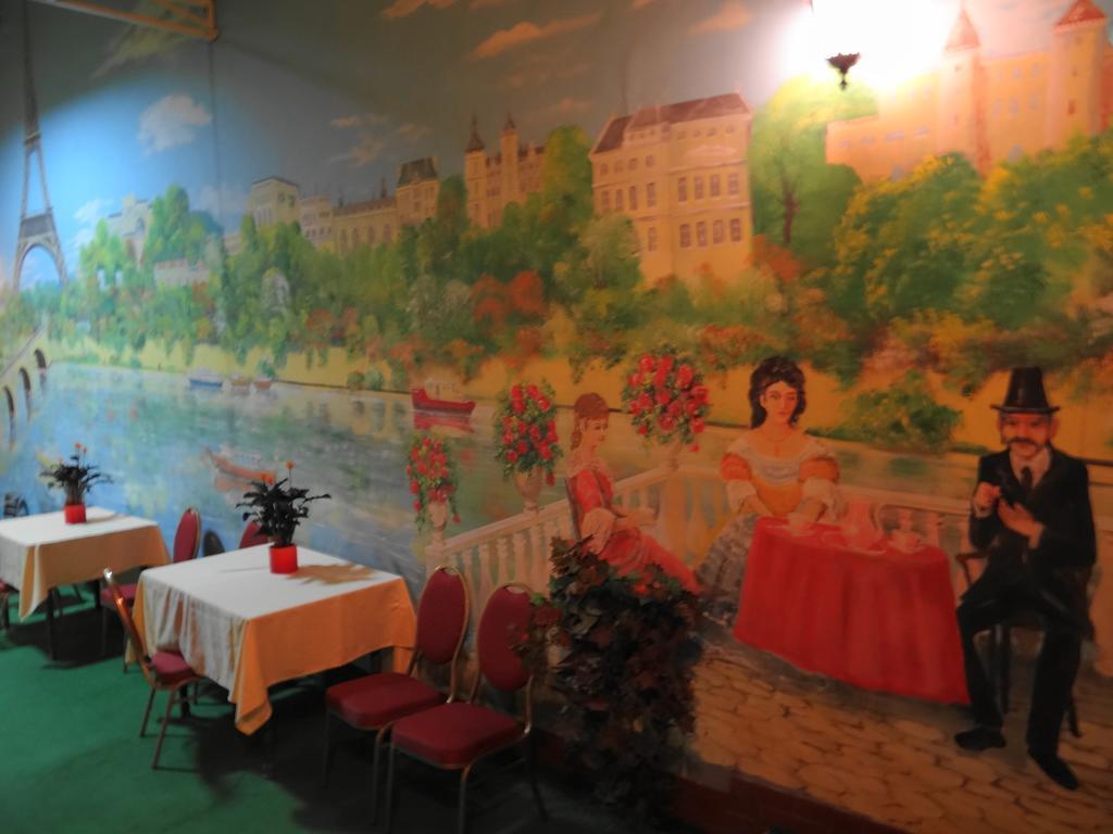 Hotel Sekwana Čenstochová Exteriér fotografie