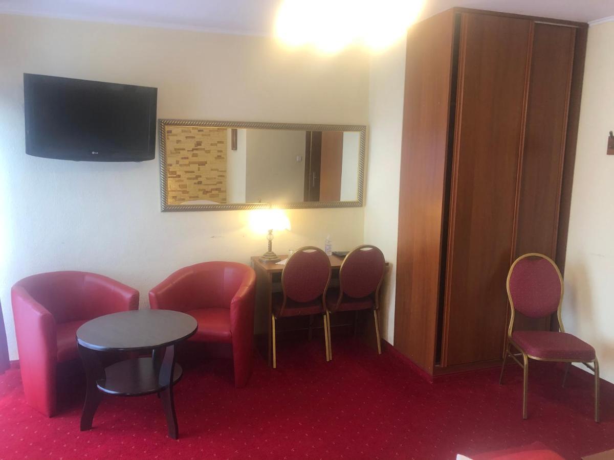 Hotel Sekwana Čenstochová Exteriér fotografie